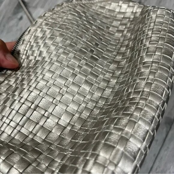 Henry Beguelin Silver Gray Woven Tote - Picture 8 of 11